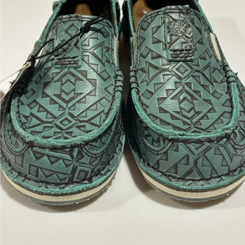 Ariat Cruiser Women’s Slip-On Leather Shoes Turquoise Geometric Size 7.5 - Picture 2 of 9